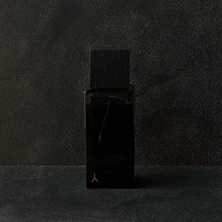 Black Fades YAN4 Eau De Parfum