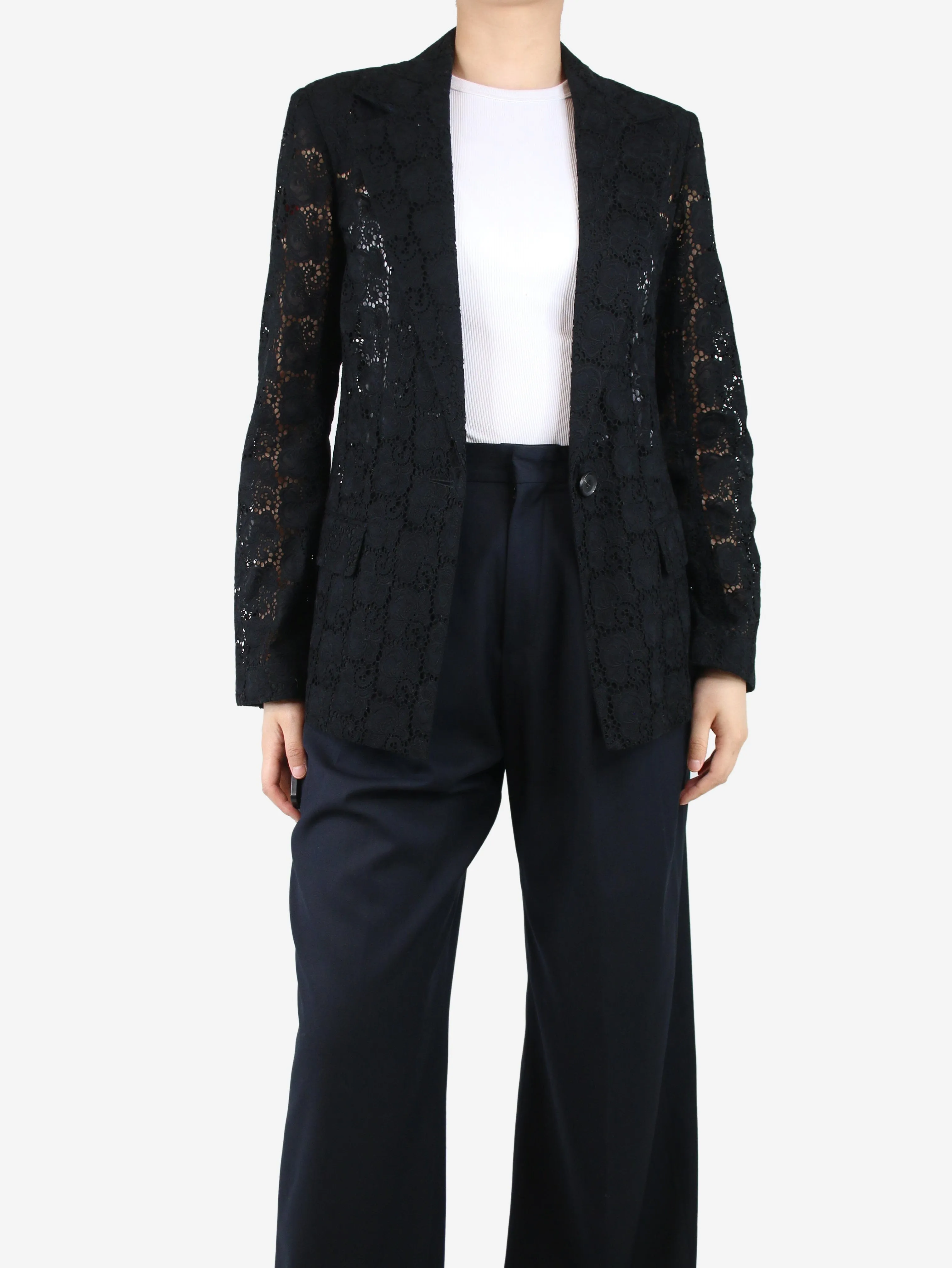 Black singe-buttoned floral lace blazer - size UK 14