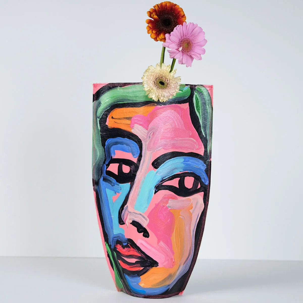 Blanche | Art Vase