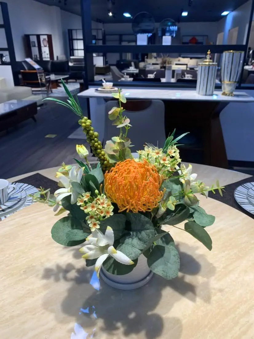 De Rucci Furniture Store (Osborne Park) - Bespoke Flower Arrangements for Display