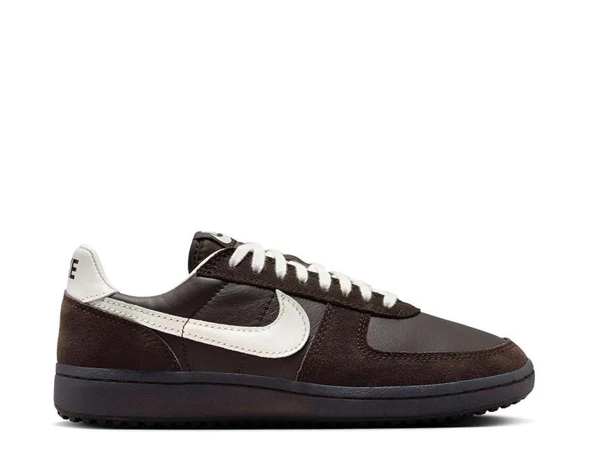 Nike Field General W